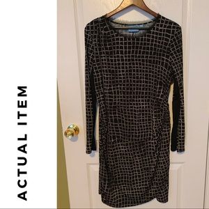 Simply Vera Long Sleeve Dress